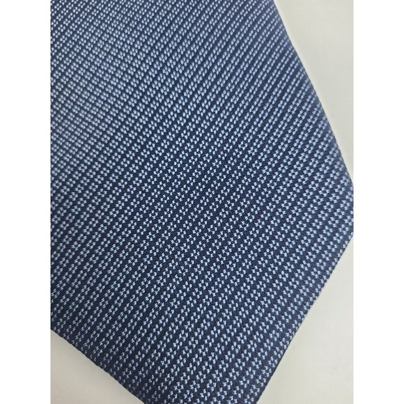 BCBG Attitude Mens Tie 100% Silk 60 3 1/2 Small Dots Blue - Picture 2 of 6